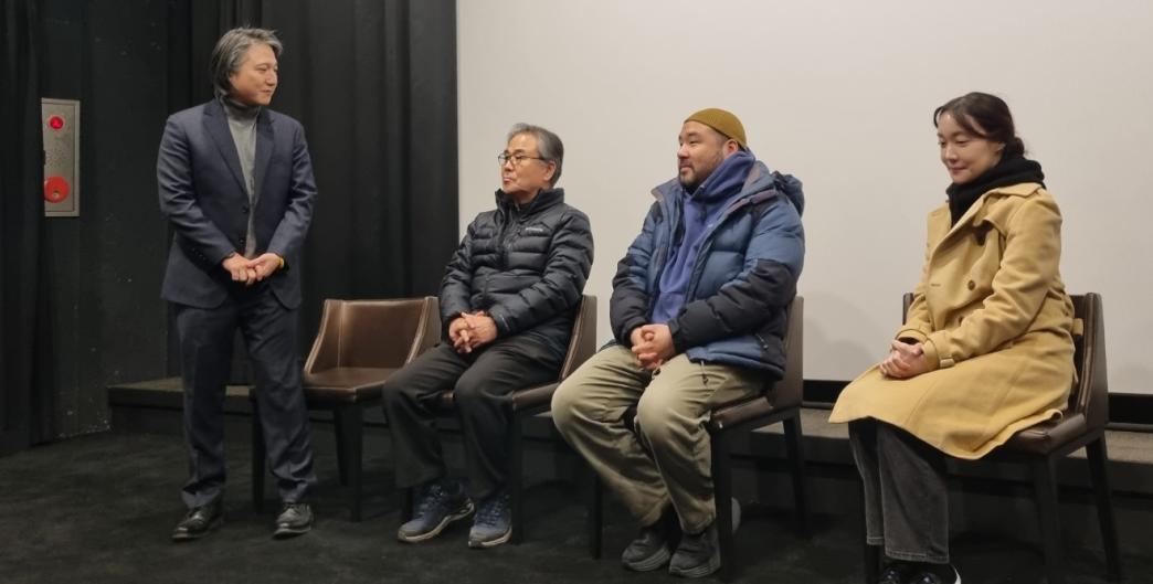 버추얼휴먼 스테이지 시네마 고도의 메아리 작품 이미지